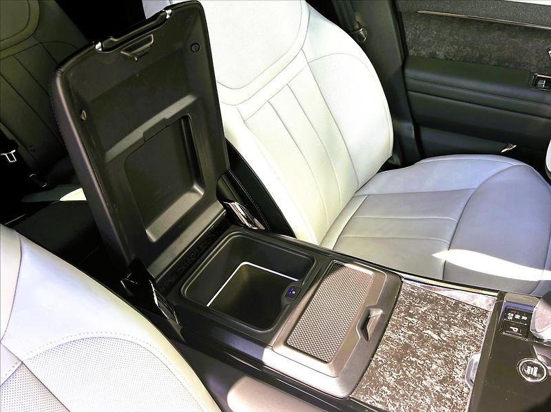 Land Rover Range Rover Sport 3,0 P460e DYNAMIC HSE PHEV - fotka 44 z 45