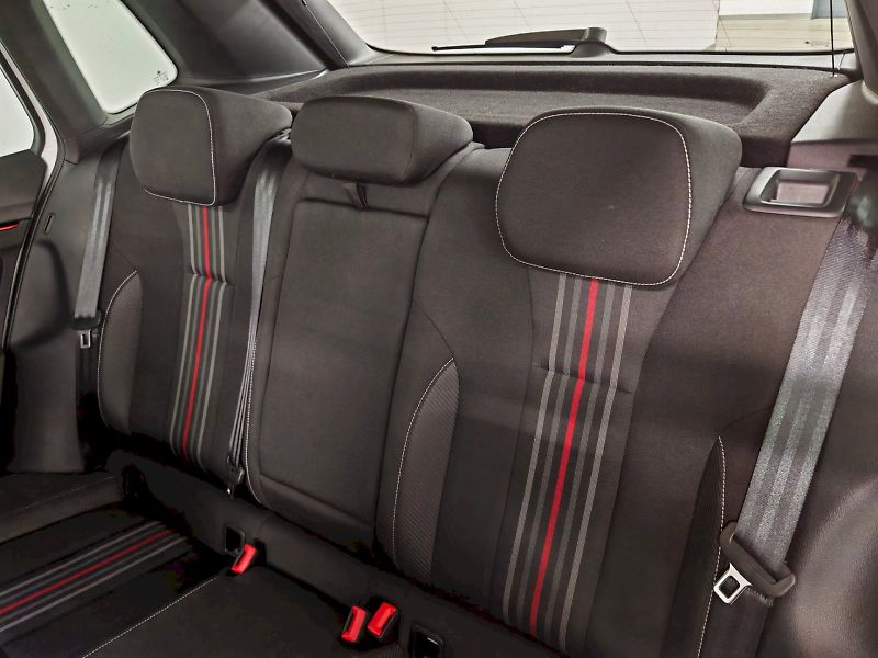 Škoda Kamiq (2025) 1.0 TSI 85 kW Monte Carlo - fotka 24 z 29