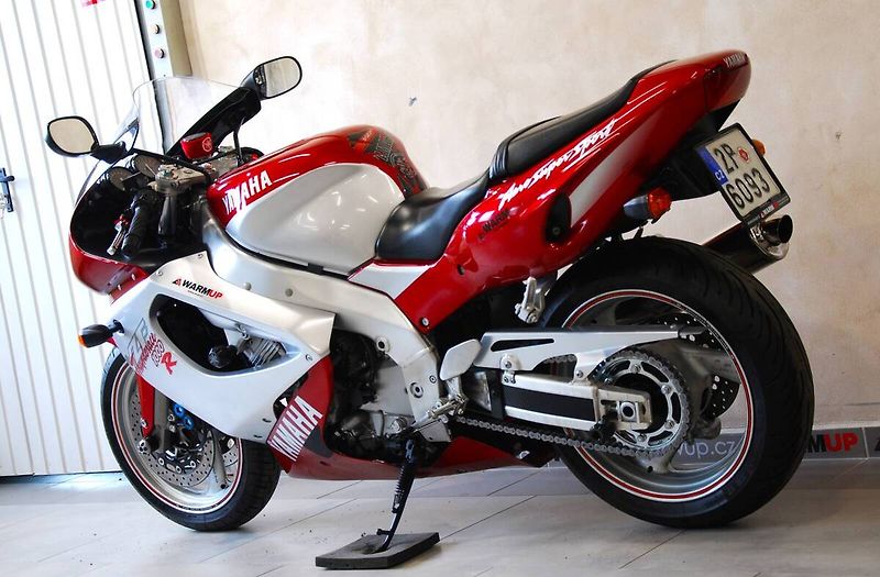 Yamaha YZF 1000 R Thunderace (1998) - fotka 14 z 20
