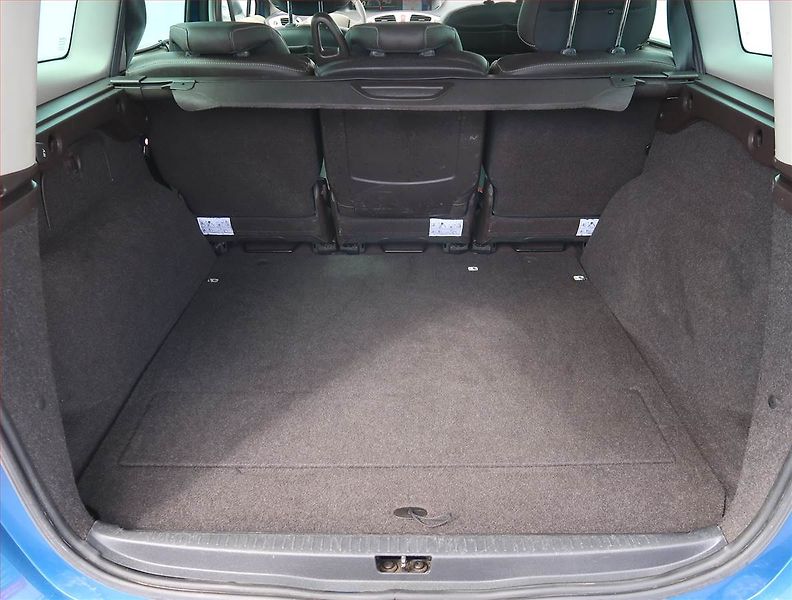 Renault Grand Scénic (2009) 1.9 dCi, po STK, dobrý stav - fotka 14 z 21