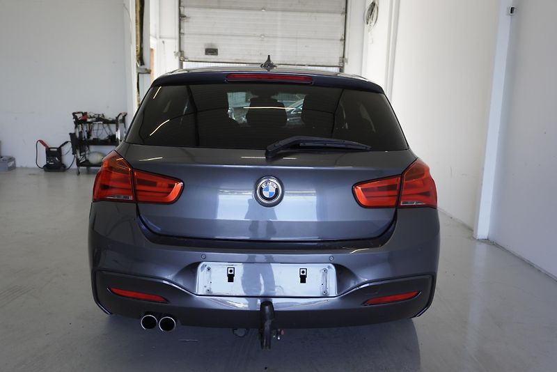BMW Řada 1 2,0 M-SPORT XDRIVE AUT. - fotka 6 z 28