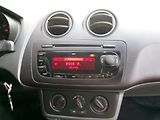 Seat Ibiza (2009) 1,4 16V KLIMA - náhled 20