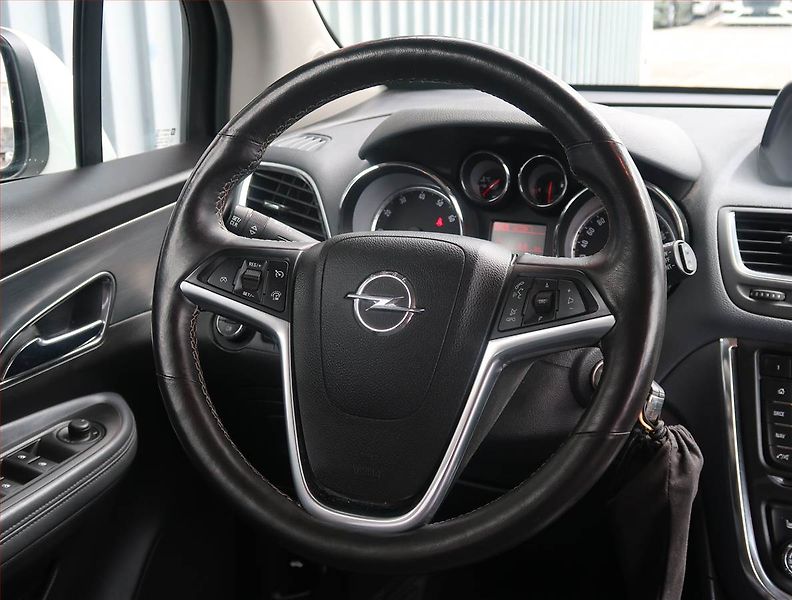 Opel Mokka (2015) Cosmo 1.4 Turbo, Automat - fotka 20 z 20