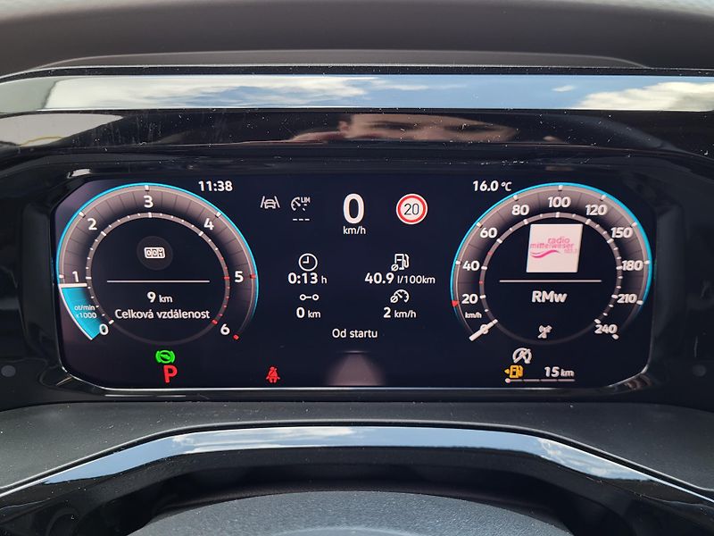 Volkswagen Multivan Long Life 2,0 TDI 110kW 10km - fotka 13 z 29