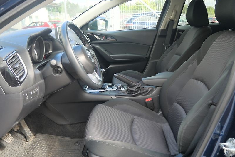 Mazda 3 - fotka 5 z 6