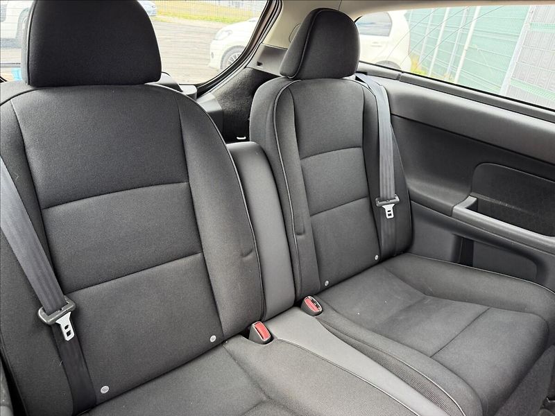 Volvo C30 1.6 D DRIVe - fotka 12 z 13