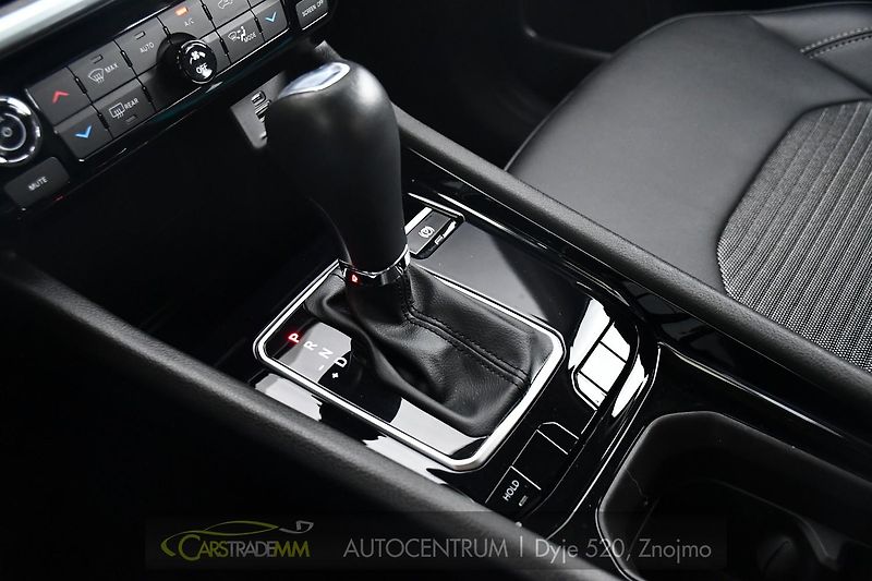 Jeep Compass 1.5l GSE T4 48V e-Hybrid - fotka 36 z 52
