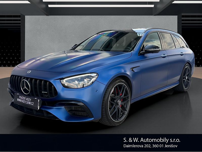 Mercedes-Benz Třídy E 63 S AMG - fotka 1 z 47