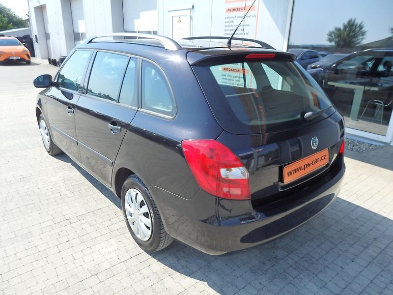 Škoda Fabia COMBI 1.4 16V ASR, KLIMA - fotka 5 z 13