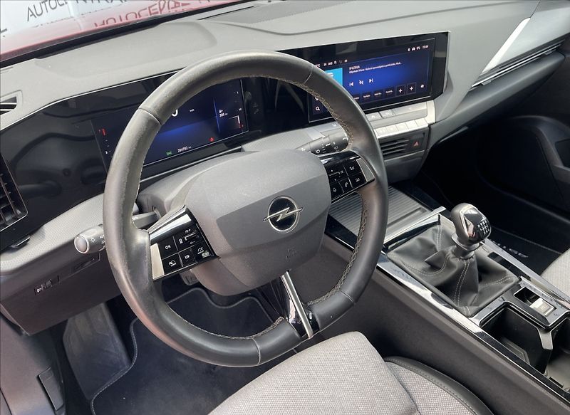 Opel Astra 1,5 CDTi,96kW,STK 8/28,DPH - fotka 11 z 23