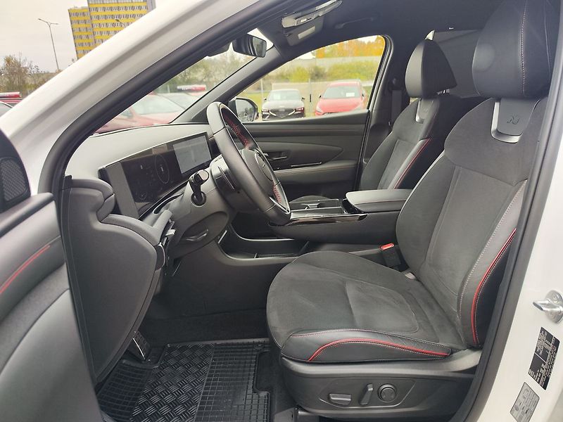 Hyundai Tucson 1.6 T-GDI/118kW N-Line STL DCT - fotka 19 z 38