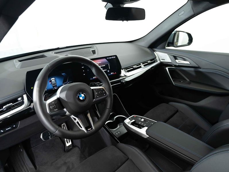 BMW X1 xDrive23d - fotka 11 z 21