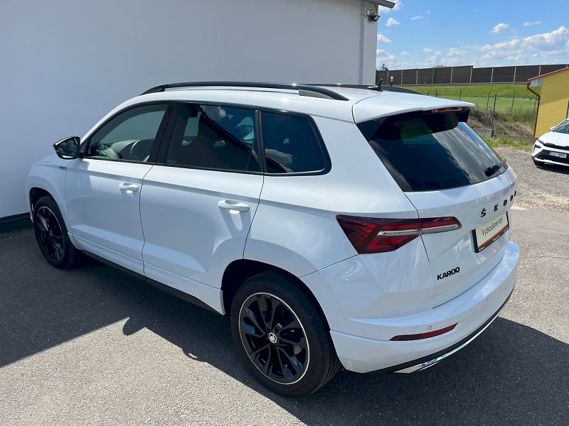 Škoda Karoq (2023) SPORTLINE TSI 1.5/110KW 6MP - fotka 10 z 35