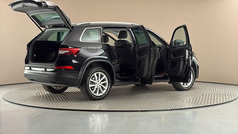 Škoda Kodiaq 2.0 TDI DSG 4x4 Style - fotka 6 z 32
