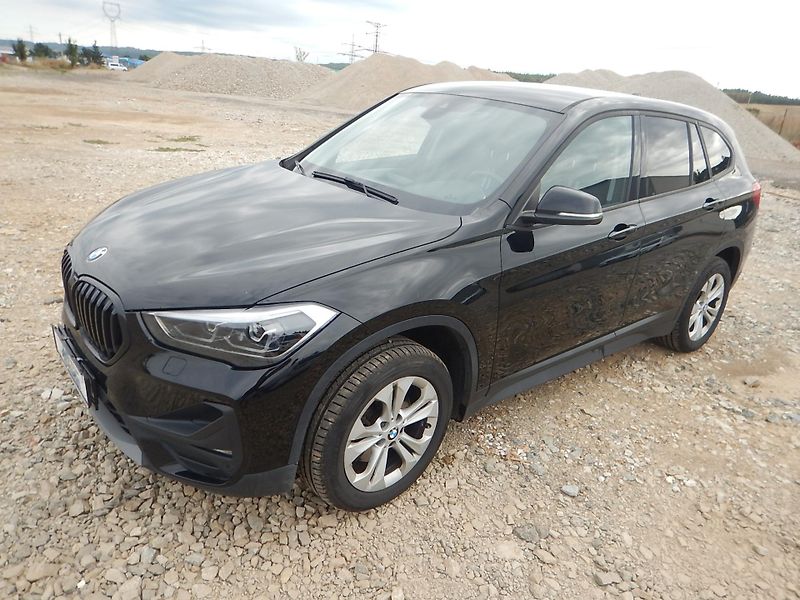 BMW X1 2.0 D, AUTOMAT - fotka 2 z 21