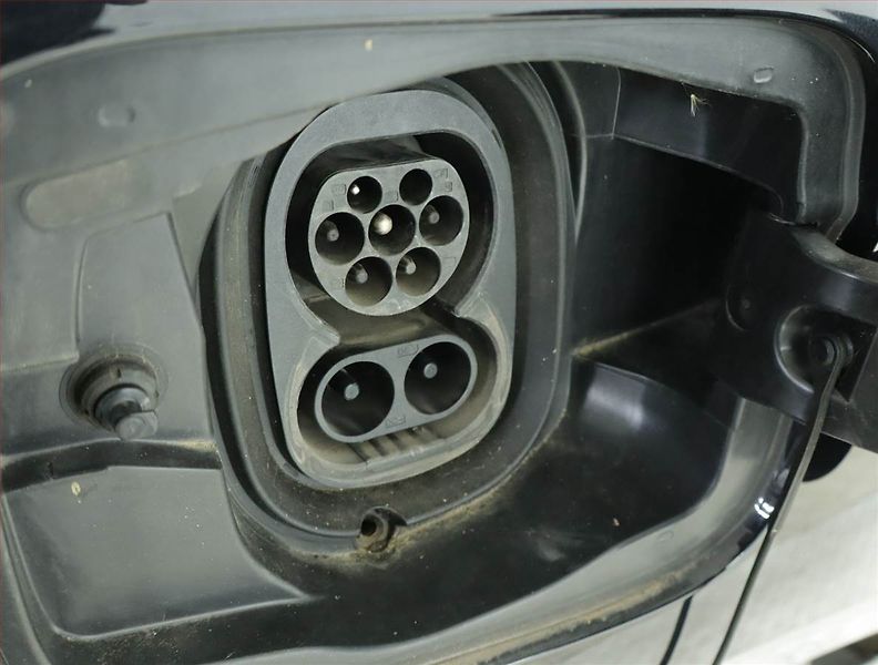 Škoda Enyaq (2023) iV RS (82 kWh), SoH 90% - fotka 17 z 18