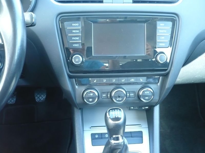 Škoda Octavia 2.0TDI 110Kw Serviska Manuál - fotka 11 z 29