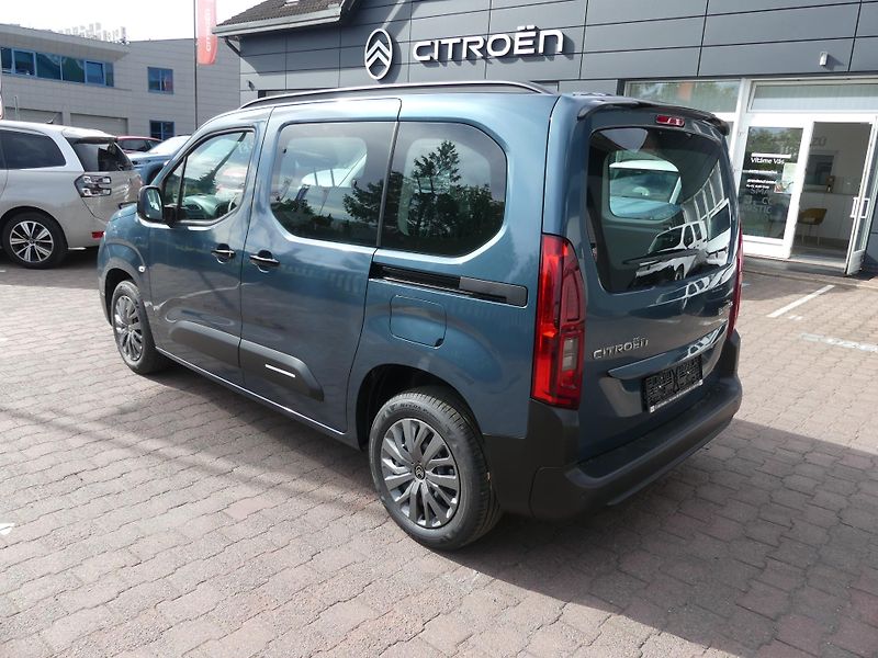 Citroën Berlingo (2026) PLUS Diesel 100k Manual - fotka 6 z 19
