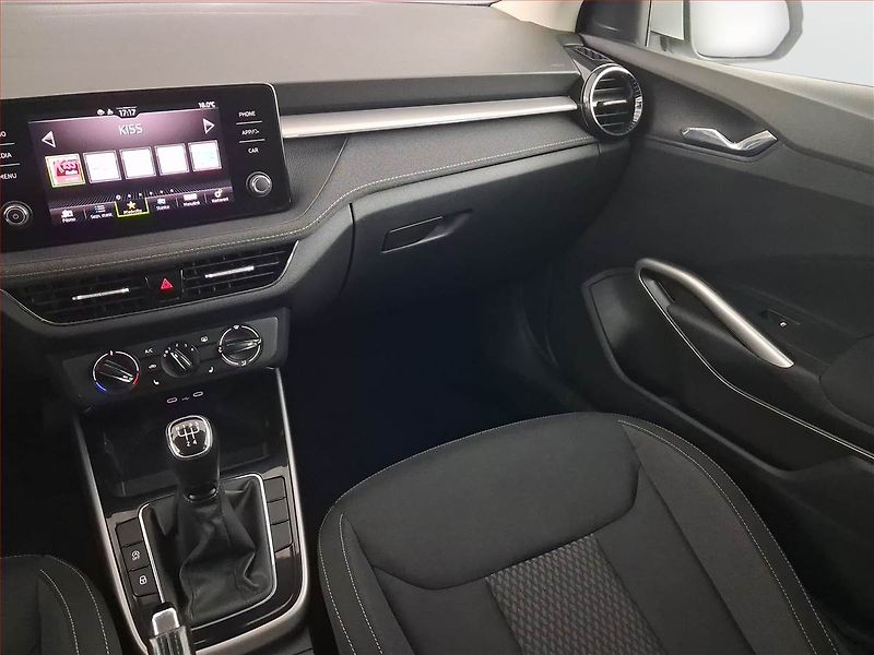 Škoda Fabia (2022) Style 1.0 TSI, Serv.kniha - fotka 8 z 21