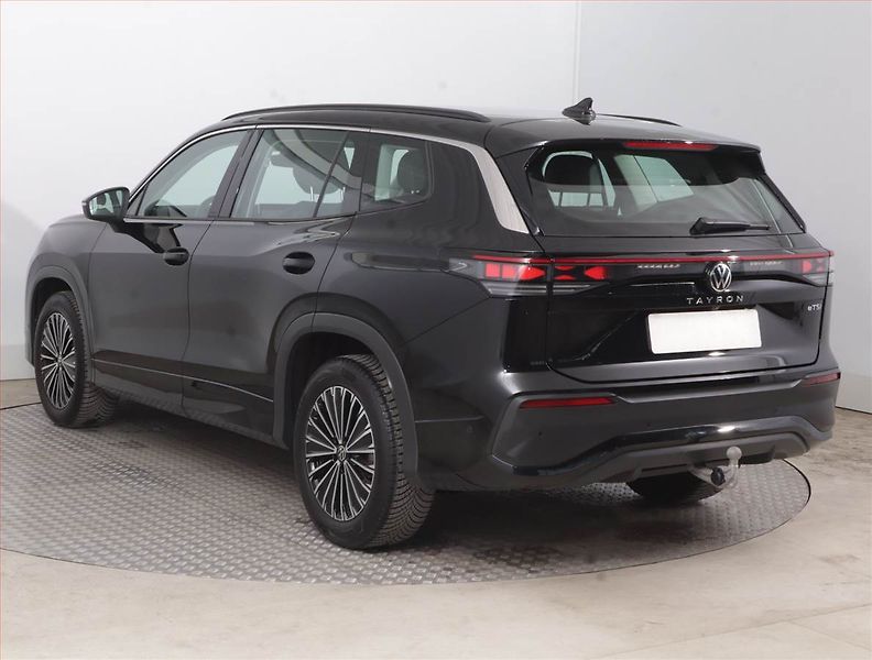 Volkswagen Tayron (2026) 1.5 eTSI - fotka 4 z 19