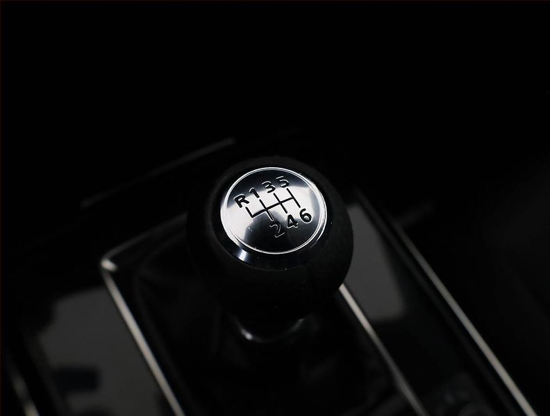 Mazda CX-30 (2021) Skyactiv-X 2.0 - fotka 17 z 19