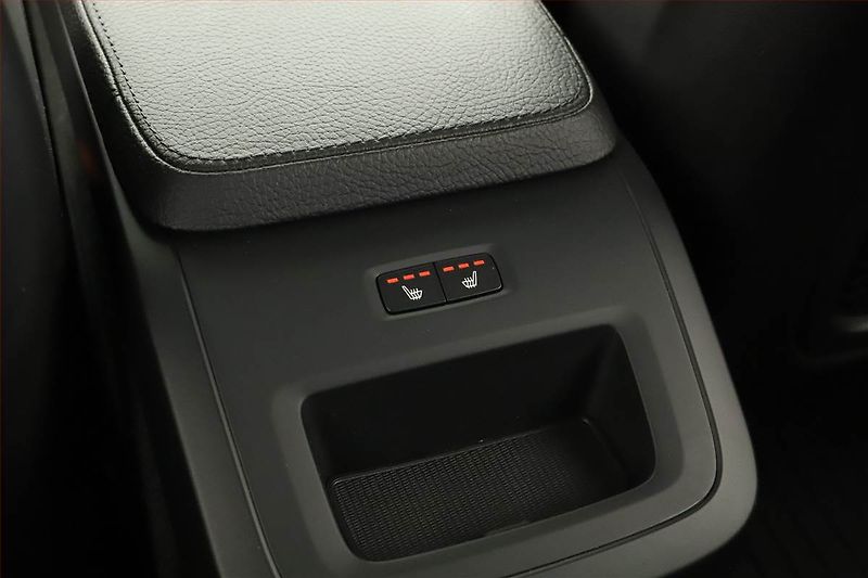 Volvo V90 (2018) D3, Automat, Serv.kniha, Kůže - fotka 10 z 20