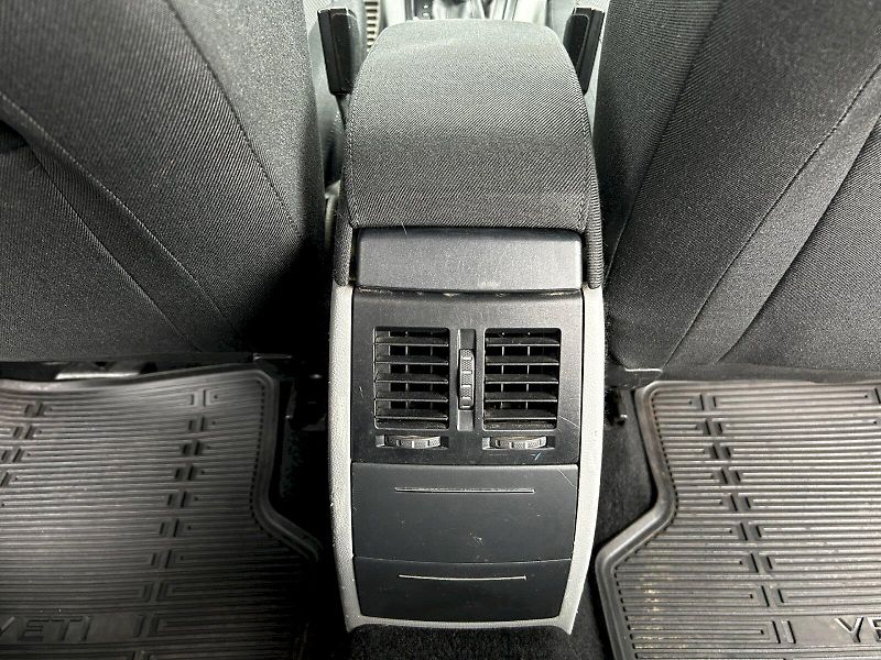 Škoda Yeti (2010) 2.0 TDI 103kW 4x4 DSG Ambition - fotka 24 z 30