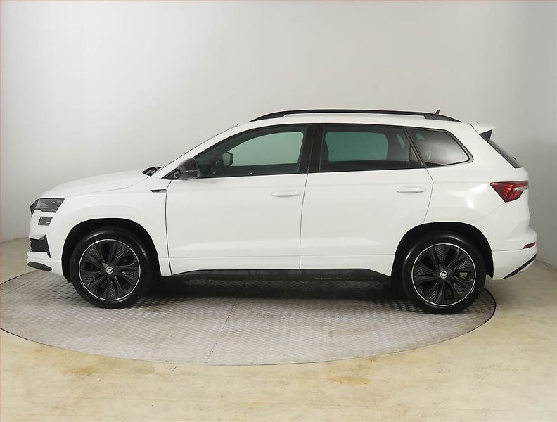 Škoda Karoq (2023) Sportline 1.5 TSI - fotka 3 z 24
