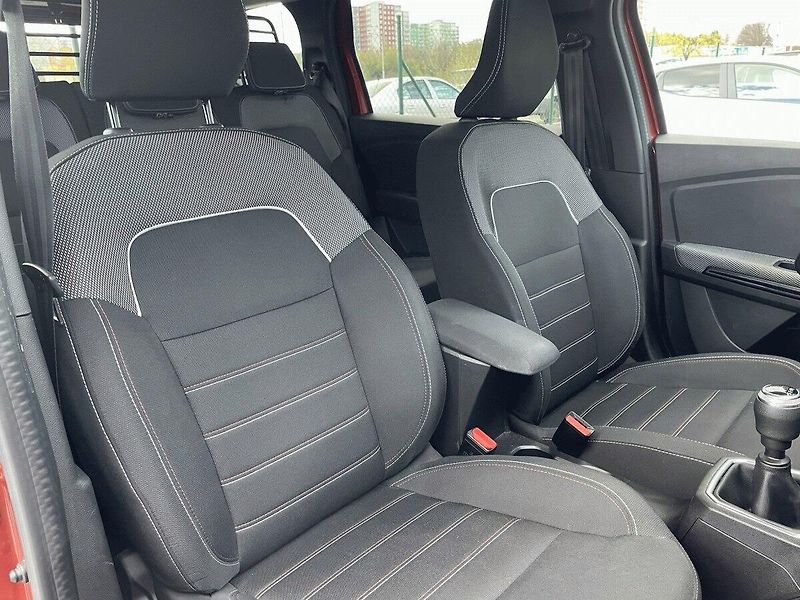 Dacia Jogger (2022) 1.0 TCe,81kW,Extreme,ČR - fotka 29 z 31