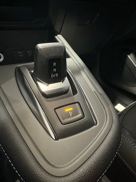Renault Symbioz (2026) esprit Alpine full hybrid E-Te - fotka 14 z 20