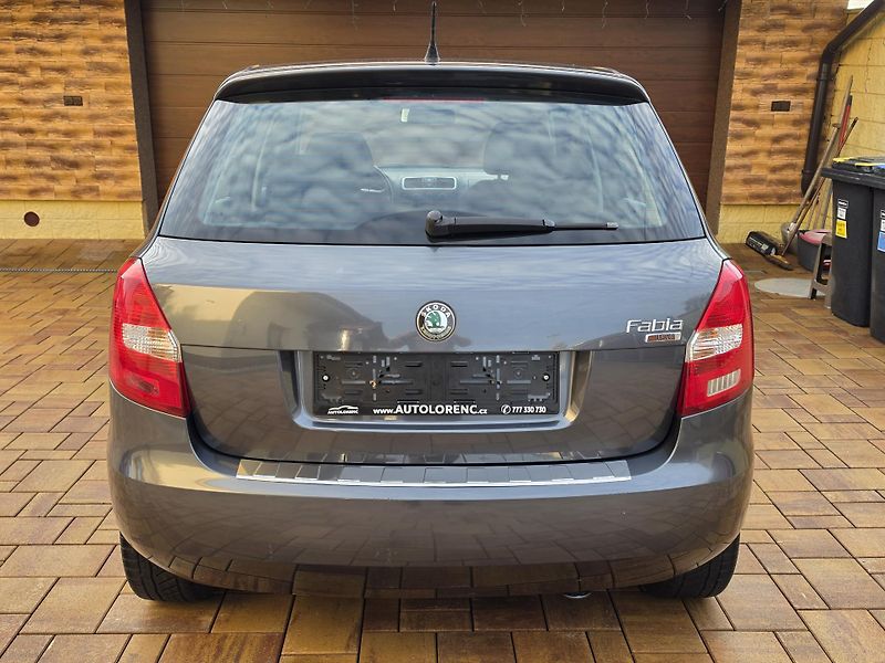 Škoda Fabia II 1.4i 16V AMBIENTE*2x SADA* - fotka 4 z 55