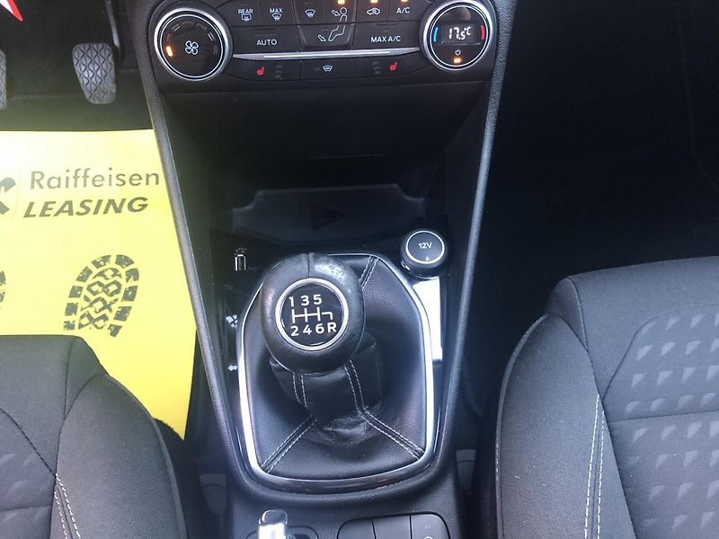 Ford Fiesta (2018) 1,0 NAVI AL kola  - fotka 32 z 69