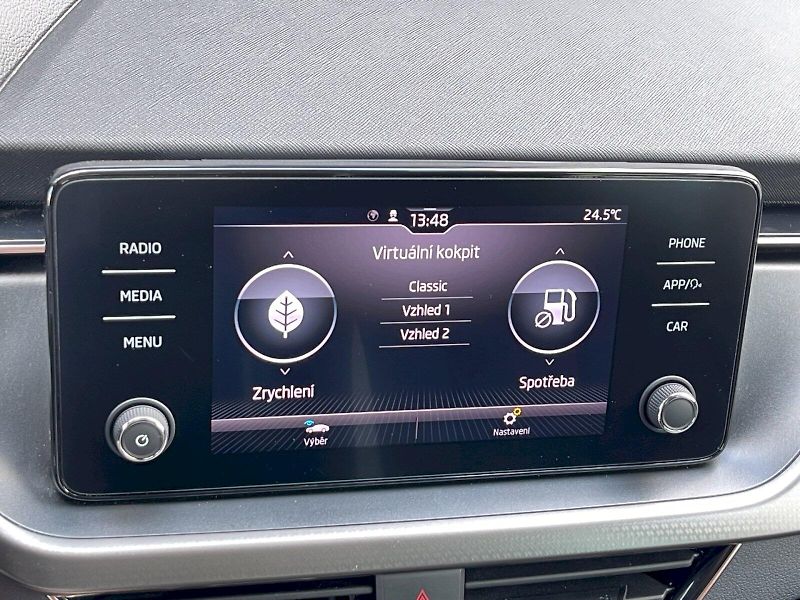 Škoda Kamiq (2024) 1.5 TSI 110 kW DSG Style Plus - fotka 17 z 32