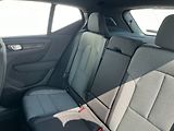 Volvo XC40 CORE B3 FWD 120kW - náhled 17