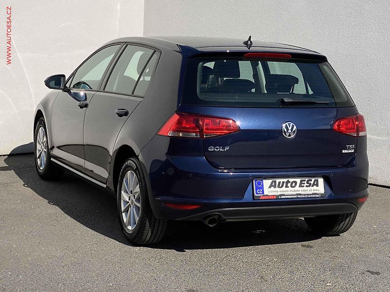 Volkswagen Golf (2016) 1.2 TSi, Trendline, bixen - fotka 6 z 17
