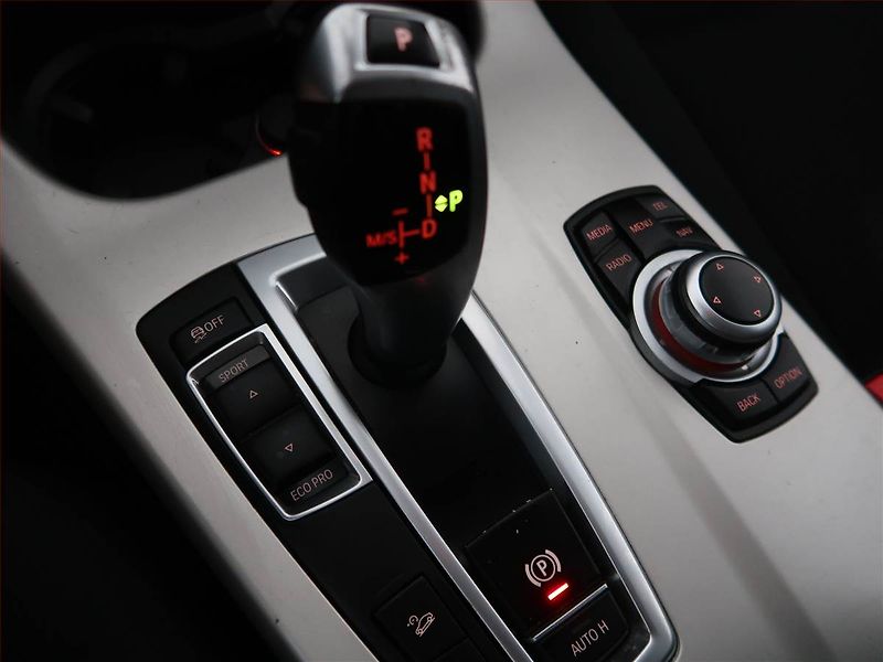 BMW X3 (2013) xDrive20d, 4X4, Automat - fotka 12 z 15