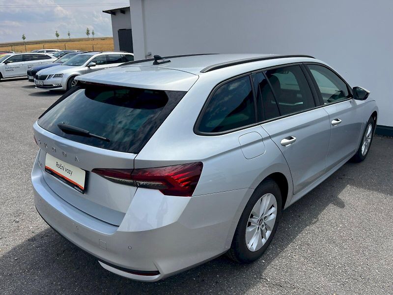 Škoda Octavia (2025) Selection 1.5 TSI 110 kW - fotka 2 z 33