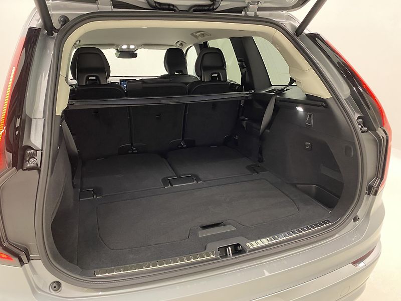 Volvo XC90 (2026) B5 AWD AUT BRIGHT PLUS 7míst - fotka 5 z 67