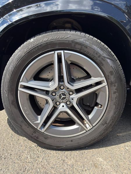 Mercedes-Benz GLE (2021) 300e - fotka 14 z 26