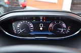 Peugeot 3008 (2023) 1.5 HDi 96kW AT8 Allure / LED - náhled 25