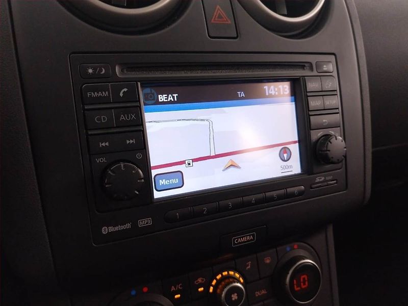 Nissan Qashqai (2012) 1.6, Serv.kniha, Navi - fotka 13 z 21