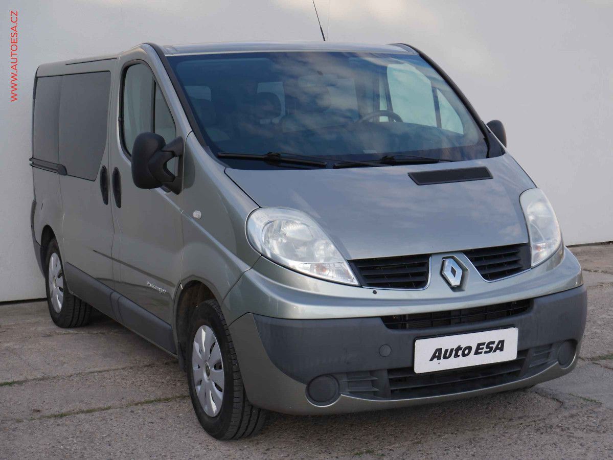 Renault Trafic 2.0dCi 8míst, AC, 84kW, STK1
