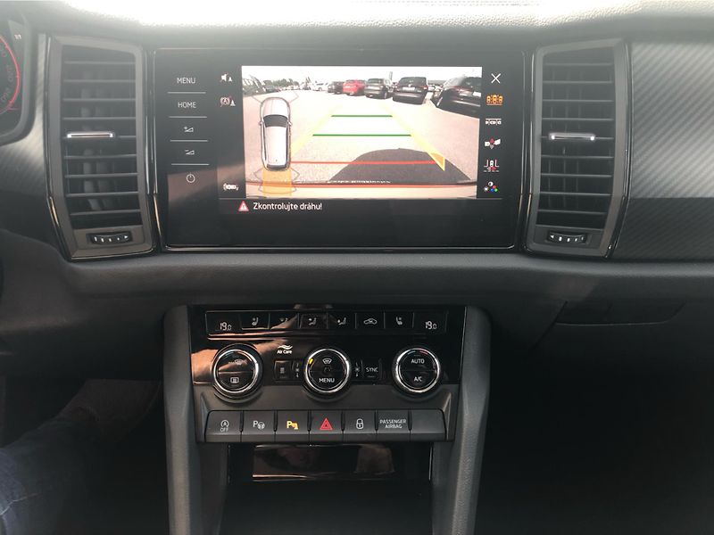 Škoda Kodiaq 2,0 TDI DSG 4x4 Sportline - fotka 21 z 30