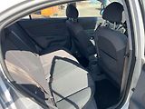 Kia Rio 1.4 16V - náhled 14