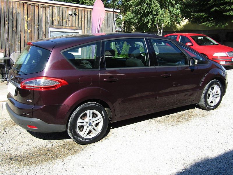 Ford S-MAX (2010) 2.0 TDCi EURO 5 - fotka 10 z 43