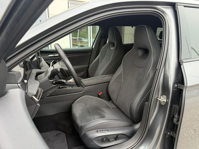 Škoda Superb Sportline 2.0 TDI 110KW DSG Co - fotka 8 z 29