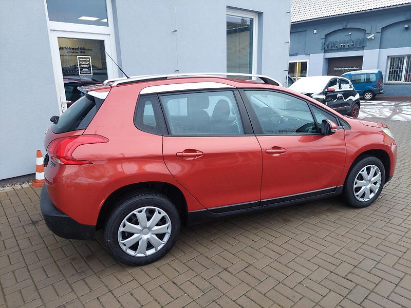Peugeot 2008 (2015) 1.2-81kW THP - fotka 6 z 38