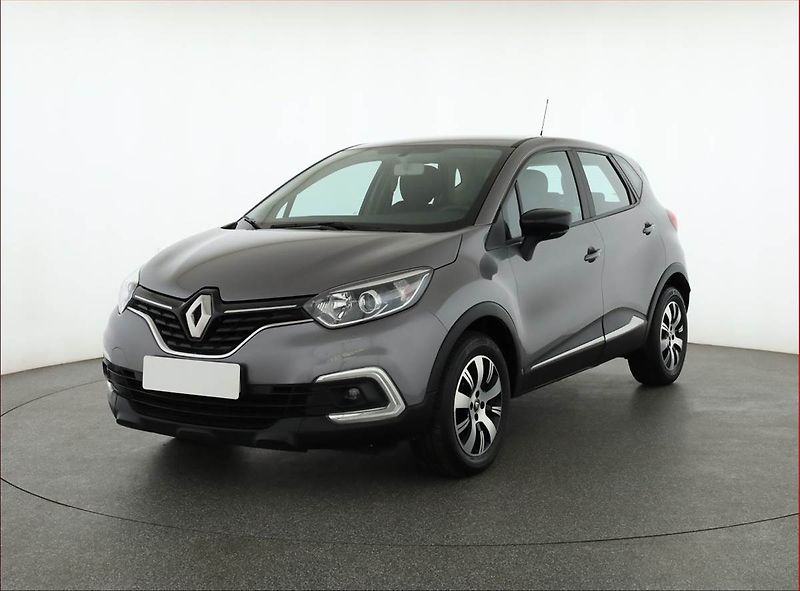 Renault Captur (2018) 1.2 TCe, Tempomat - fotka 2 z 19