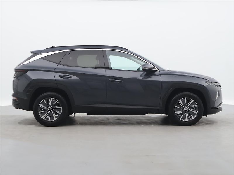 Hyundai Tucson 1,6 T-GDI HEV 169kW Comfort Za - fotka 8 z 34