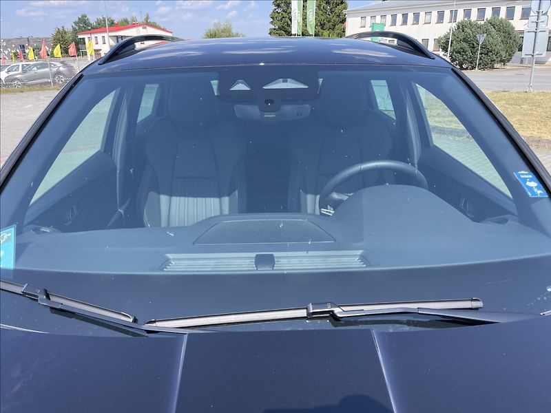 Škoda Karoq 1,5 TSi 110kw SPORTLINE 1maj C - fotka 30 z 36
